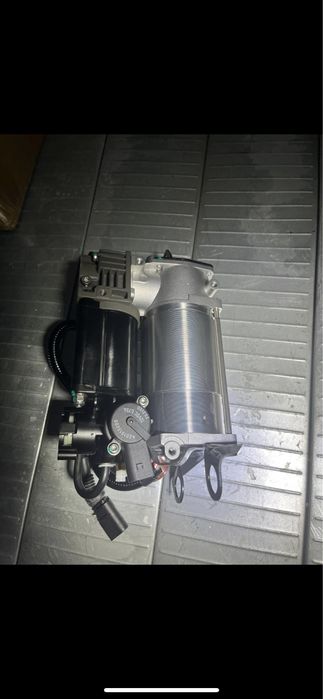 Compresor perne aer audi a8 d5 audi a7 c8 a6 c8 q7 4m cayenne touareg