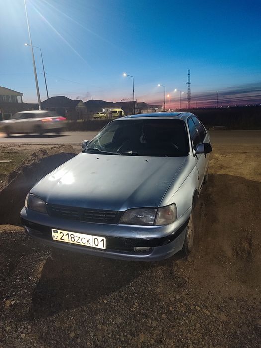 Продам Toyota carina e