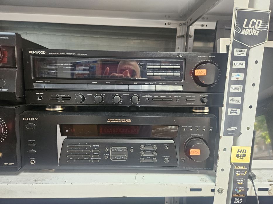 Продавам ресивър DENON PMA-700V