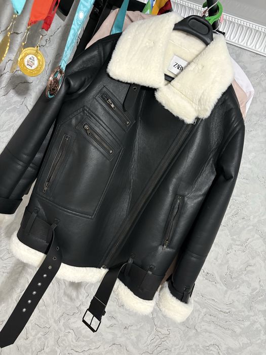 Продам  косуху с мехом