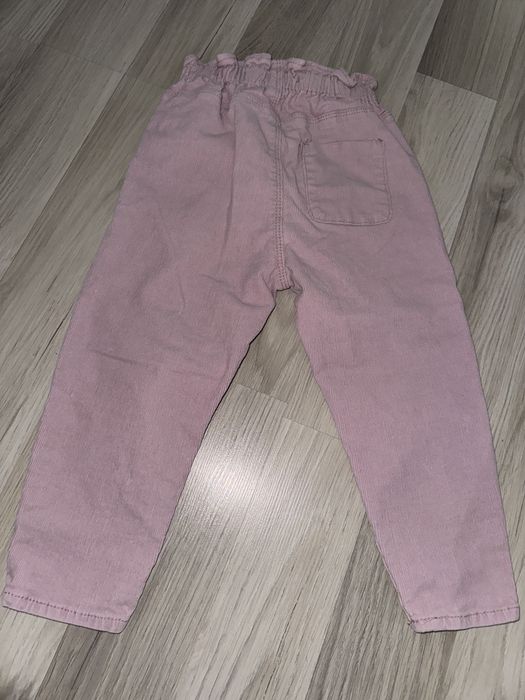 Детски джинси в бебешко розов цвят