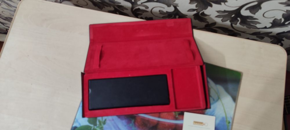 Продам очки оригинал