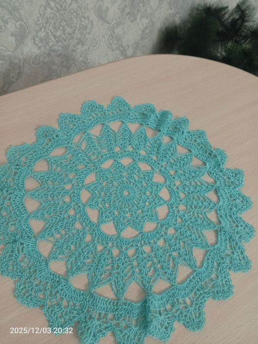 Продам вязаные салфетки