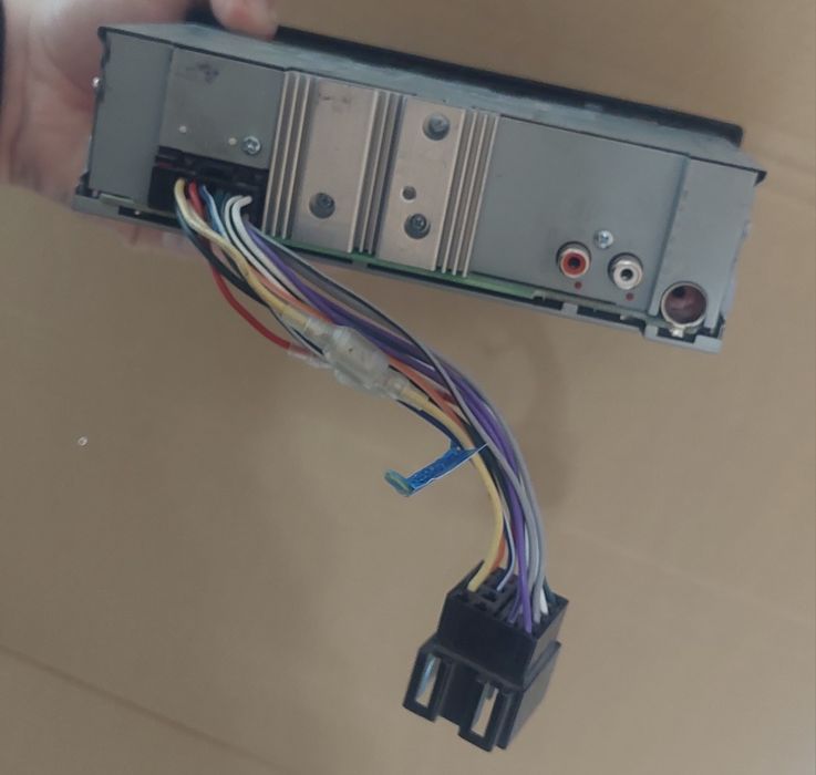 Продам Мафон JVC KD-X165