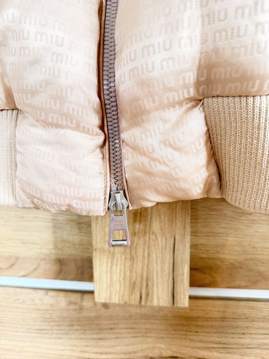 Разкошно суперсвежо зимно яке Miu M