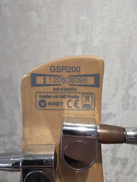 Бас Ibanez GSR200 красный