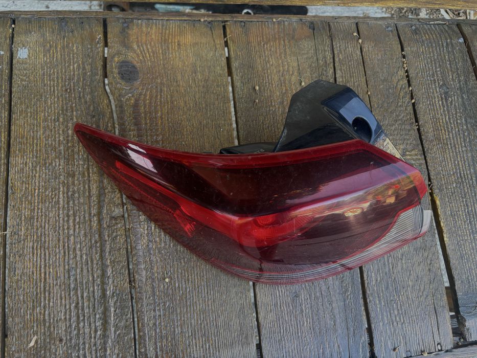 Стоп Мазда 2/Mazda 2