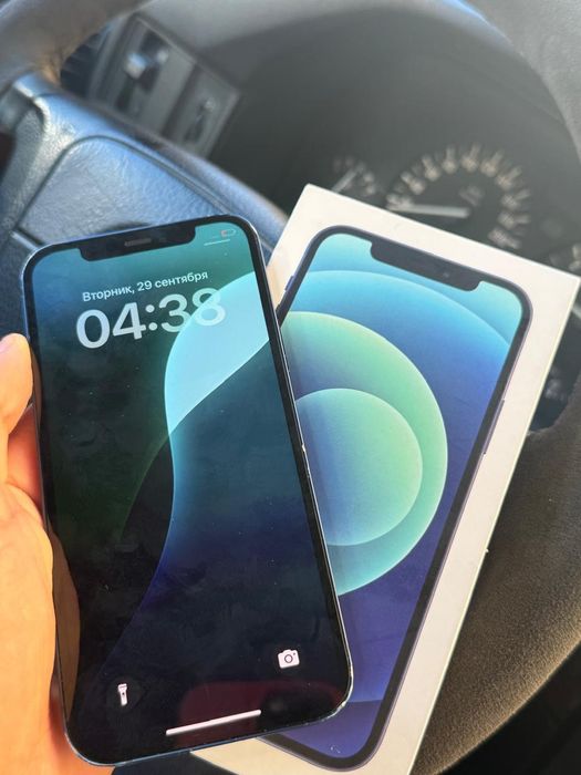 Продам iPhone 12,память 128GB