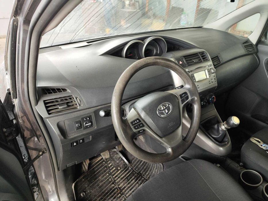 Toyota Versao 2.0 126кс на части