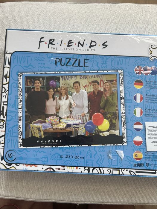 Пъзел 1000 части, Приятели - Рожден ден - Friends