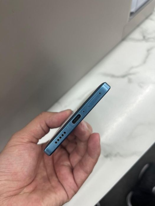 Poco F5 Хорошем состояние