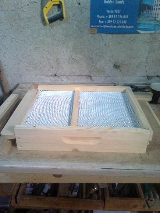 Пчеларски инвентари