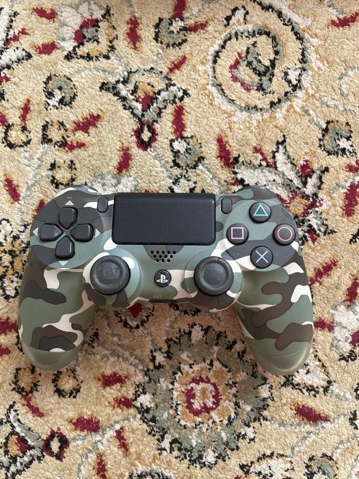 пс 4 про отличное состояние