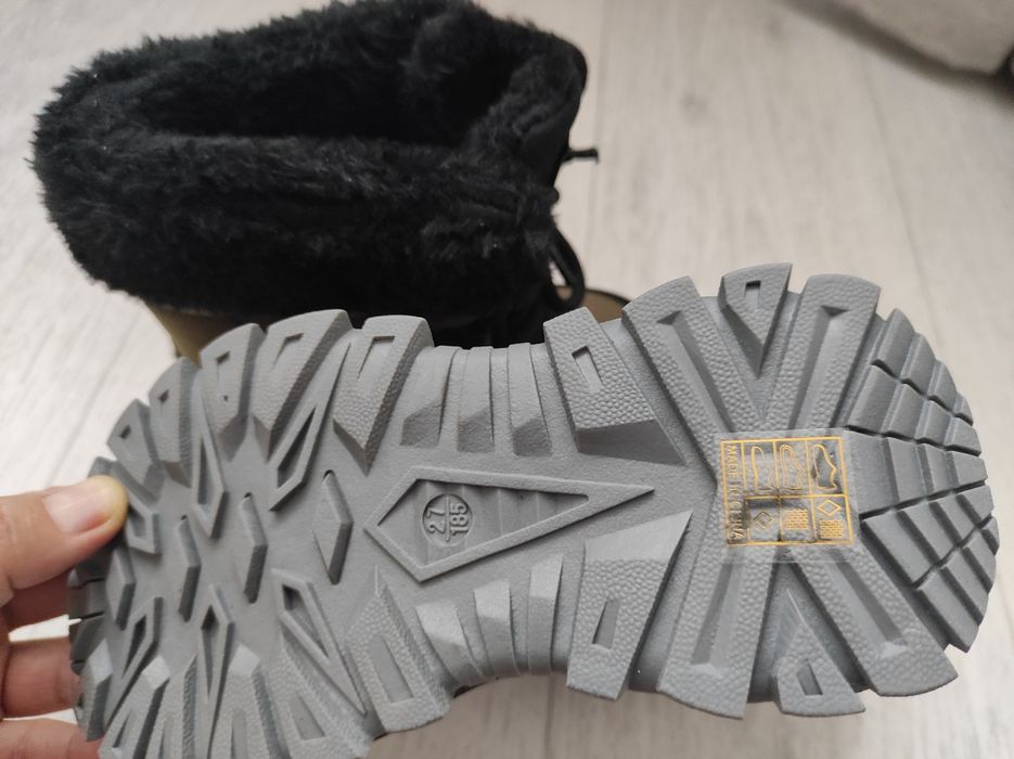 Зимние сапожки для ребенка