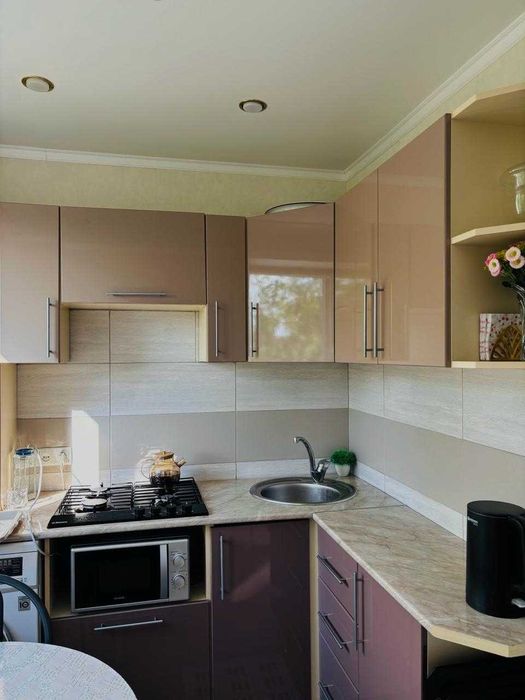 Продам 2ком квартиру район Атлантиды