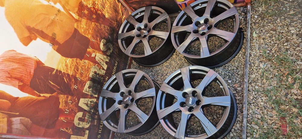 Jante Duster Toyota Mazda Nissan Hyundai 5 x 114.3 R18 cu senzori