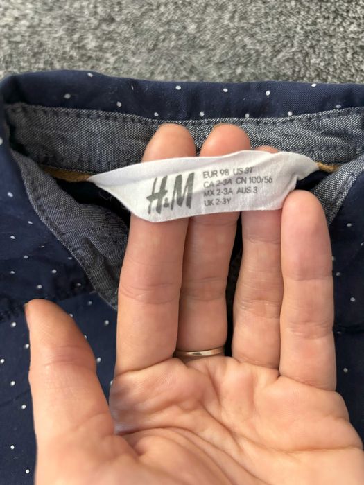 Рубашка H&M на 2-3 года