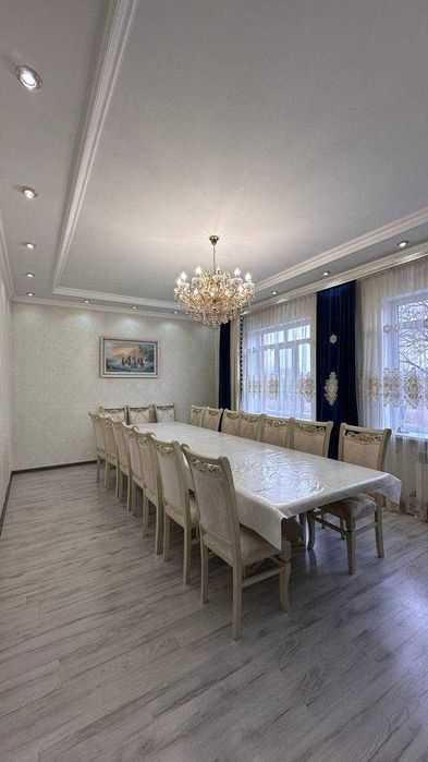 Продам стол со стульями