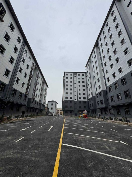 736 Продаётся квартира коробка 88кв, 2-этаж, ориентир: Обл-Гаи