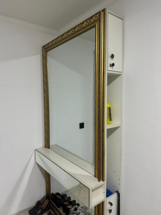 Продам зеркало шкаф