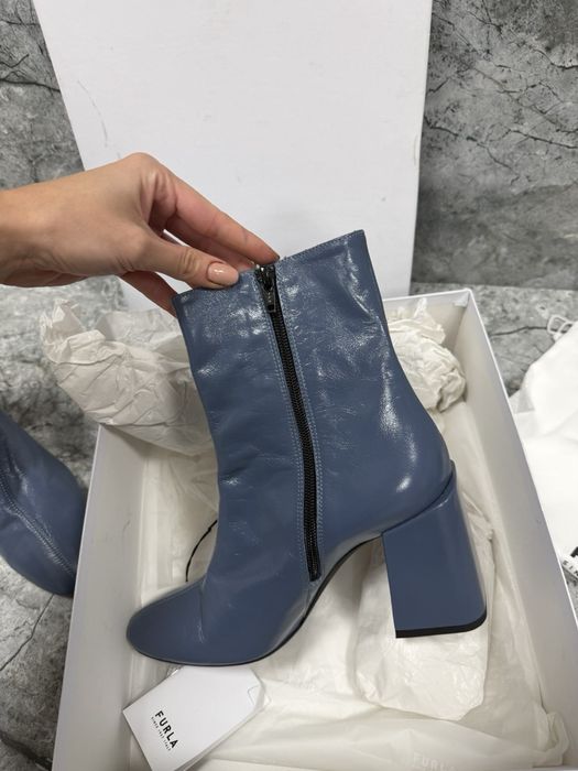 Дамски боти FURLA 39 номер