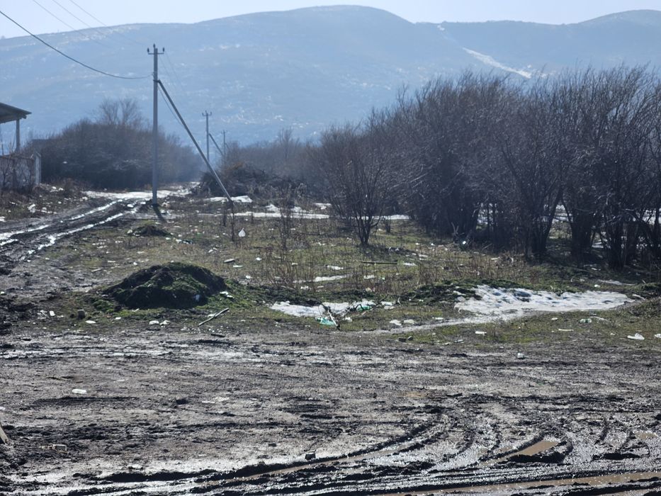 Продаются участки у подножия гор