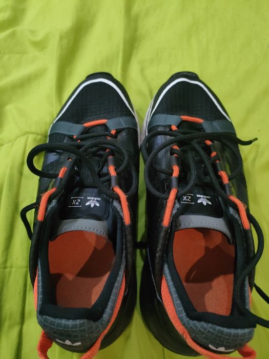 Продавам Adidas ZX 41,5
