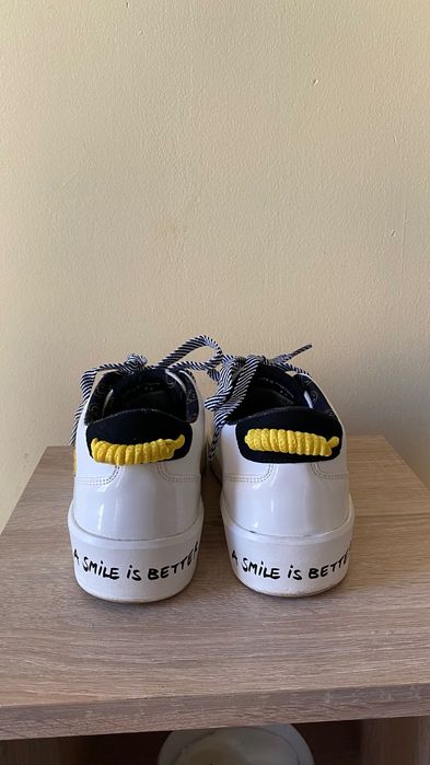 Бели кецове Desigual Smile 37 номер