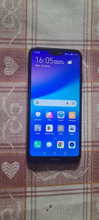 Huawei P20 Lite functional in orice retea,4 Gb RAM 64 Gb stocare