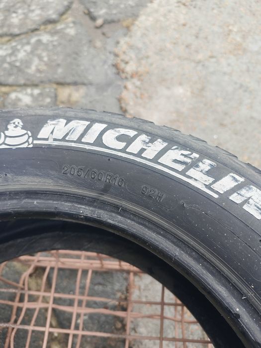 Продам резину Michelin