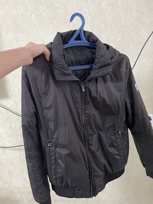 Куртка весенняя