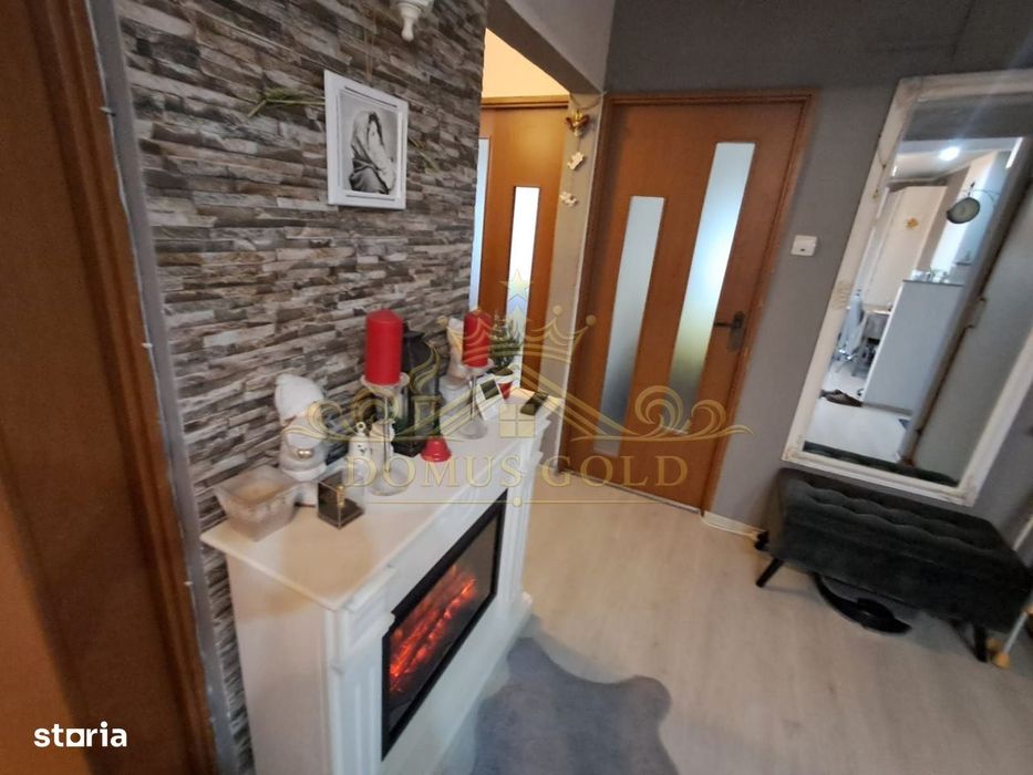 Oferim spre vinzare apartament 3 camere la parter in  Marasti.