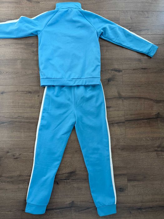 Оригинален анцуг Reebok 158-164