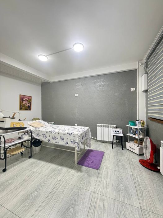Продается коммерческое помещение на Саракульке, 3 помещение подряд
