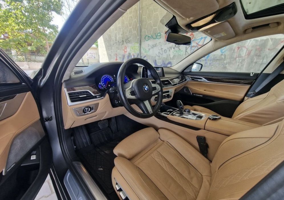 BMW Seria 7 2017 — imagine 5