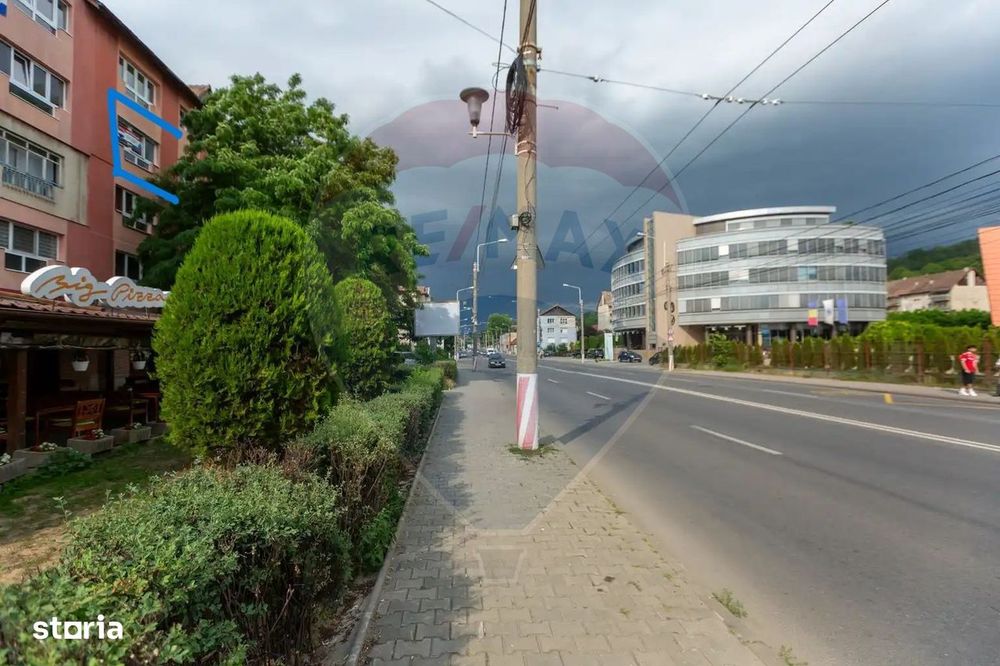 Apartament cu 3 camere de vânzare în zona apreciata — fotografia 1