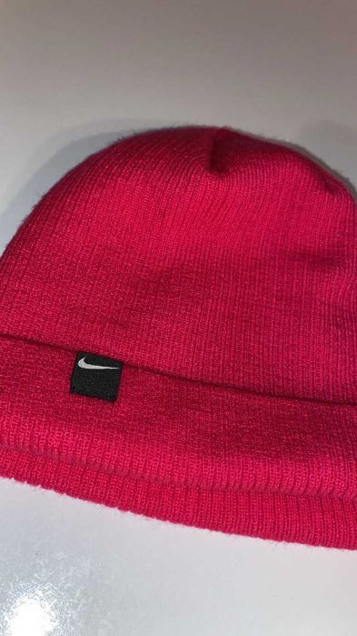winter nike pink hat