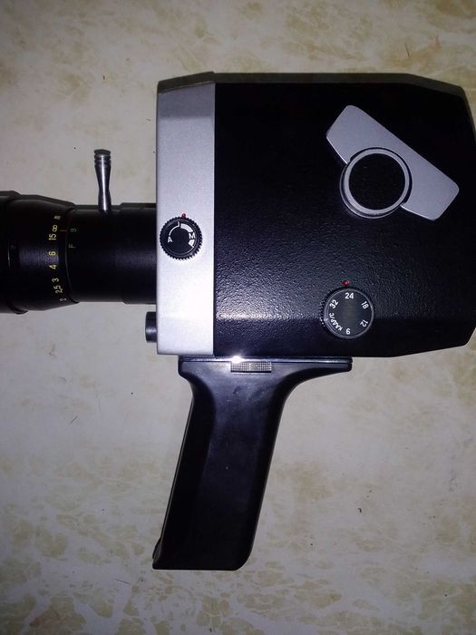 Кинокамера Кварц 1х8 С2