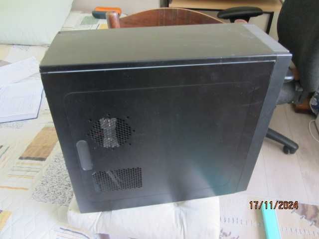 Настолен компютър - 164 GB хард диск