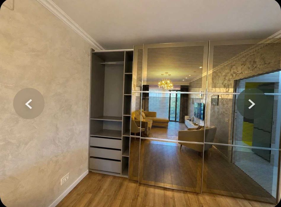 Direct proprietar, ofer spre vânzare un apartament Luxury de 2 camere 68 mp si PISCINA INTERIOARA , SAUNA SI SALA DE FITNES -IANCU NICOLAE PIPERA