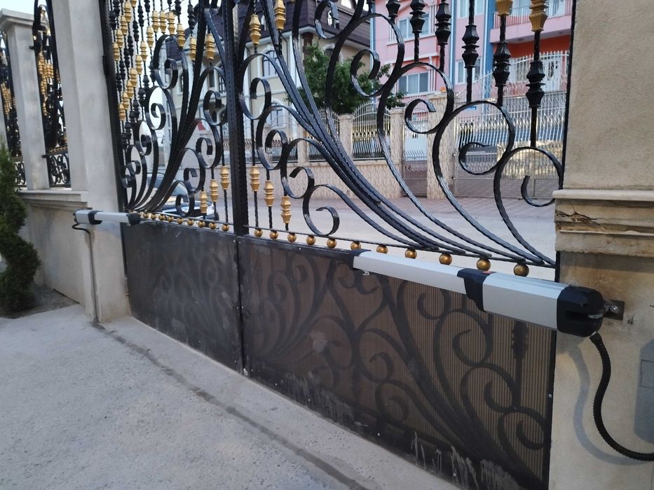 Automatizari porti batante Iasi