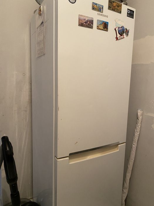 Срочно продам холодильник