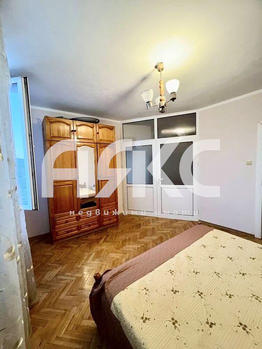 Двустаен апартамент в кв. Люлин 7 до МЕТРСТАНЦИЯ