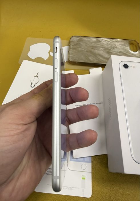 Iphone 8, fullbox, 78%, 64gb