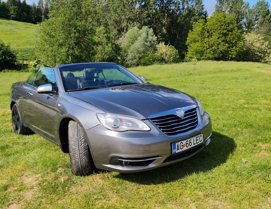 Lancia Flavia Cabrio 2.4 Automată, GPL, 170 CP, 2012