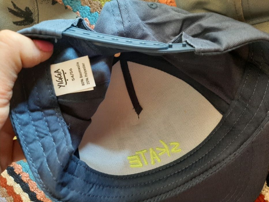 Нов сет от шапки и бански