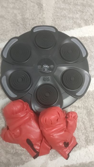 Продам музыкальную детскую грушу