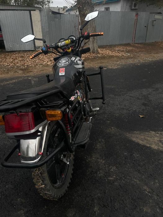 Продается мотоцикл 200 кубов