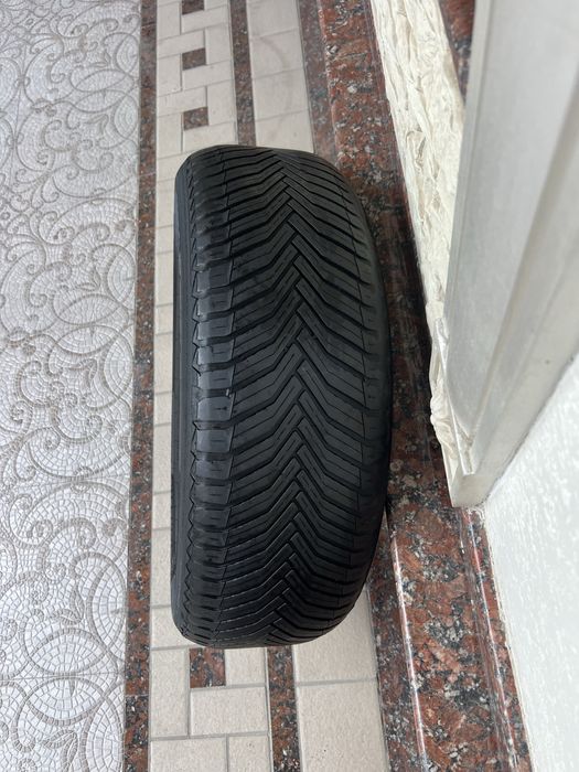 Donali michelin balon sotiladi 235/55/19