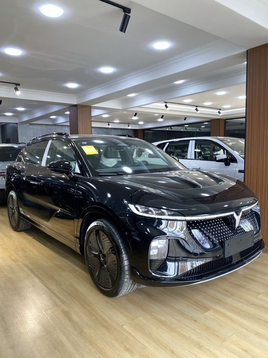 Voyah Courage Full Полный привод (AWD)